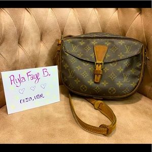 ✨ SOLD✨Vintage April 1986 Louis Vuitton Jeune Fille